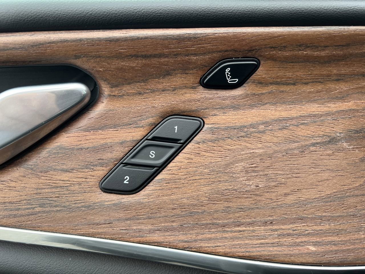 Used 2025 Jeep Grand Cherokee Summit image 23