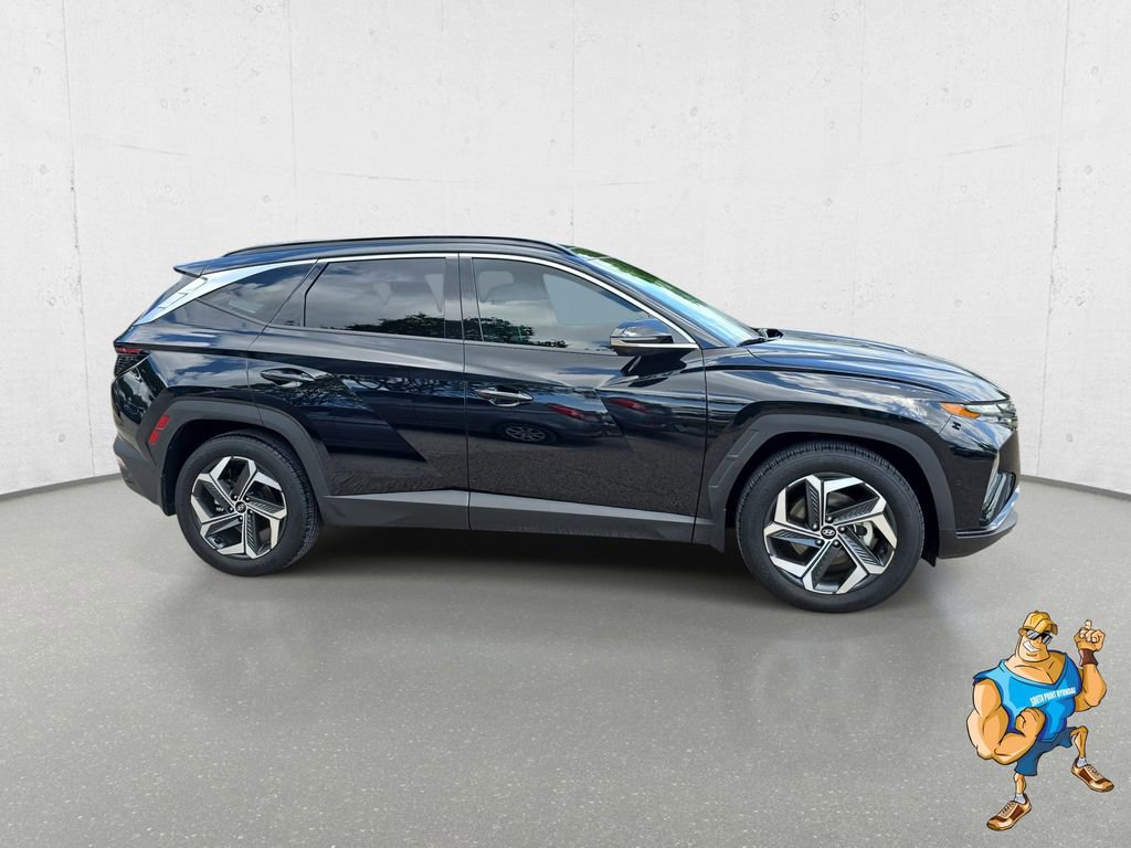 Certified 2023 Hyundai Tucson Limited FWD image 4