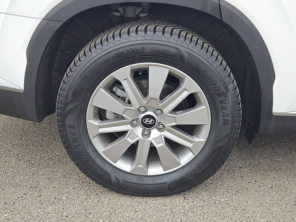 Used 2023 Hyundai Palisade SEL FWD image 9