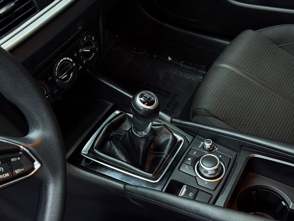 Used 2017 MAZDA MAZDA3 Sport w/ Preferred Equipment Package image 15