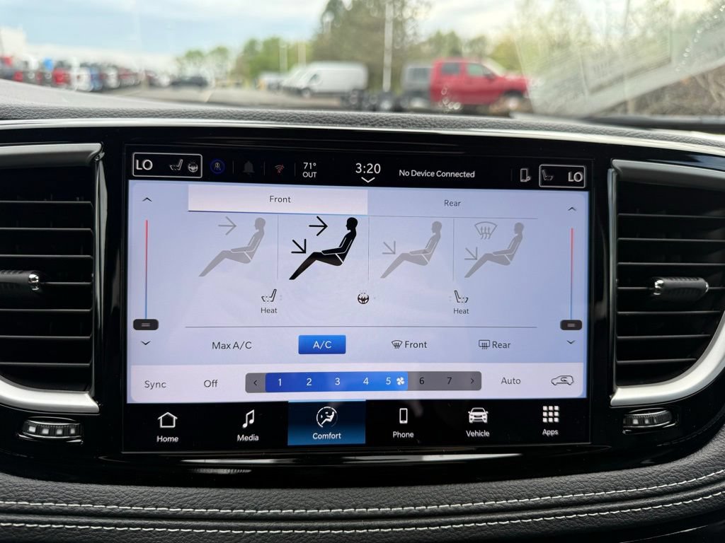 New 2026 Chrysler Pacifica Select FWD image 21