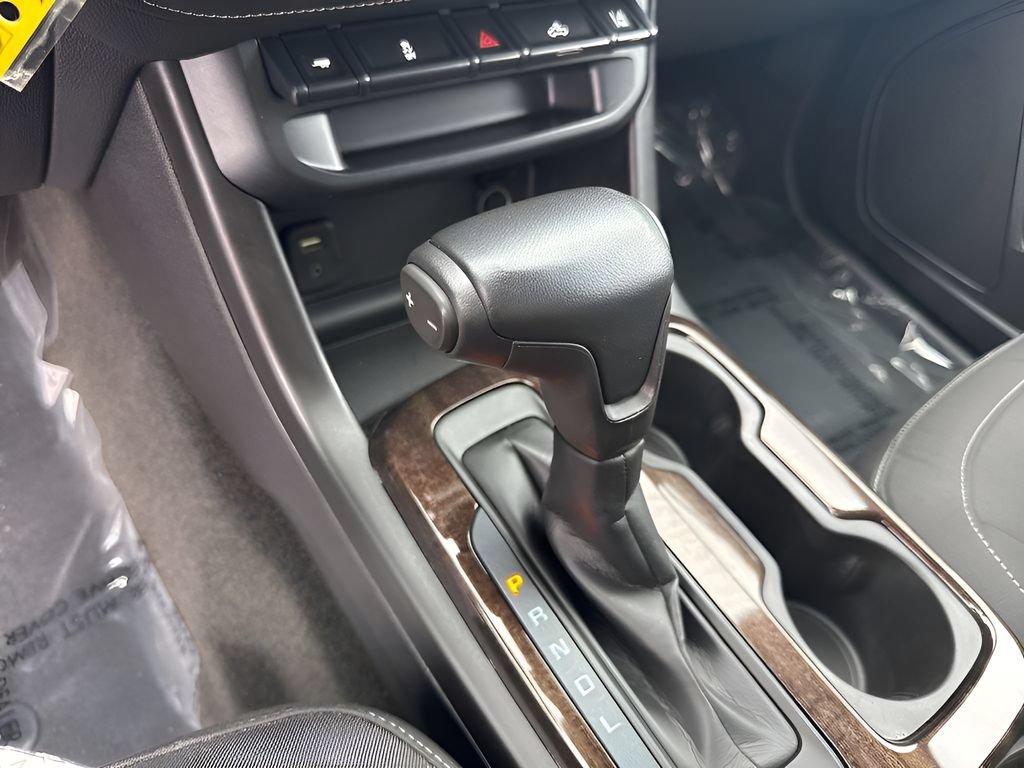 Used 2018 GMC Canyon SLE w/ SLE Convenience Package RWD image 14