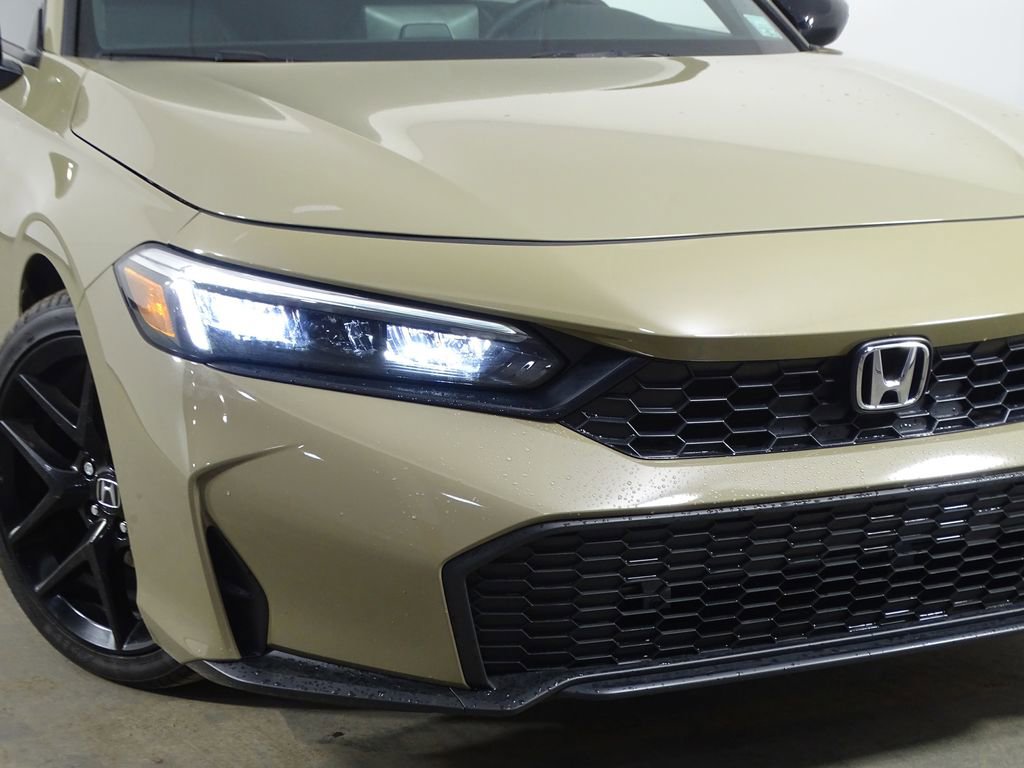 Used 2025 Honda Civic Sport image 32