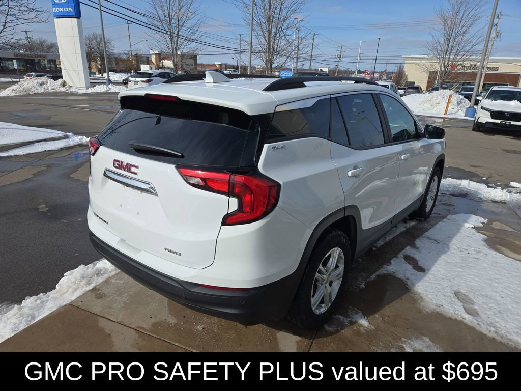 Used 2021 GMC Terrain SLE w/ Driver Convenience Package image 4