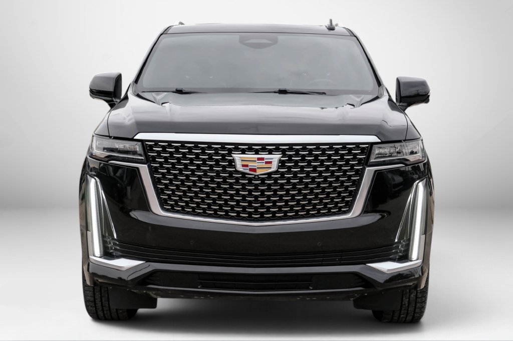 Used 2021 Cadillac Escalade ESV Premium Luxury RWD image 3