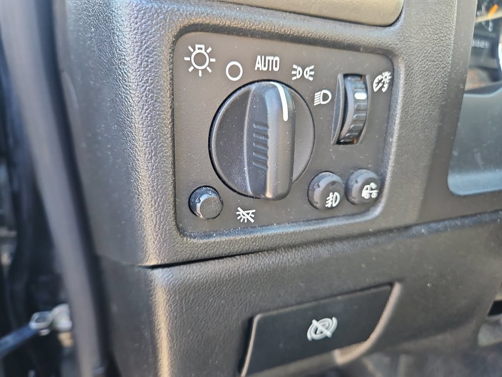 Used 2008 Chevrolet Colorado LT w/ Power Convenience Package AWD/4WD image 21