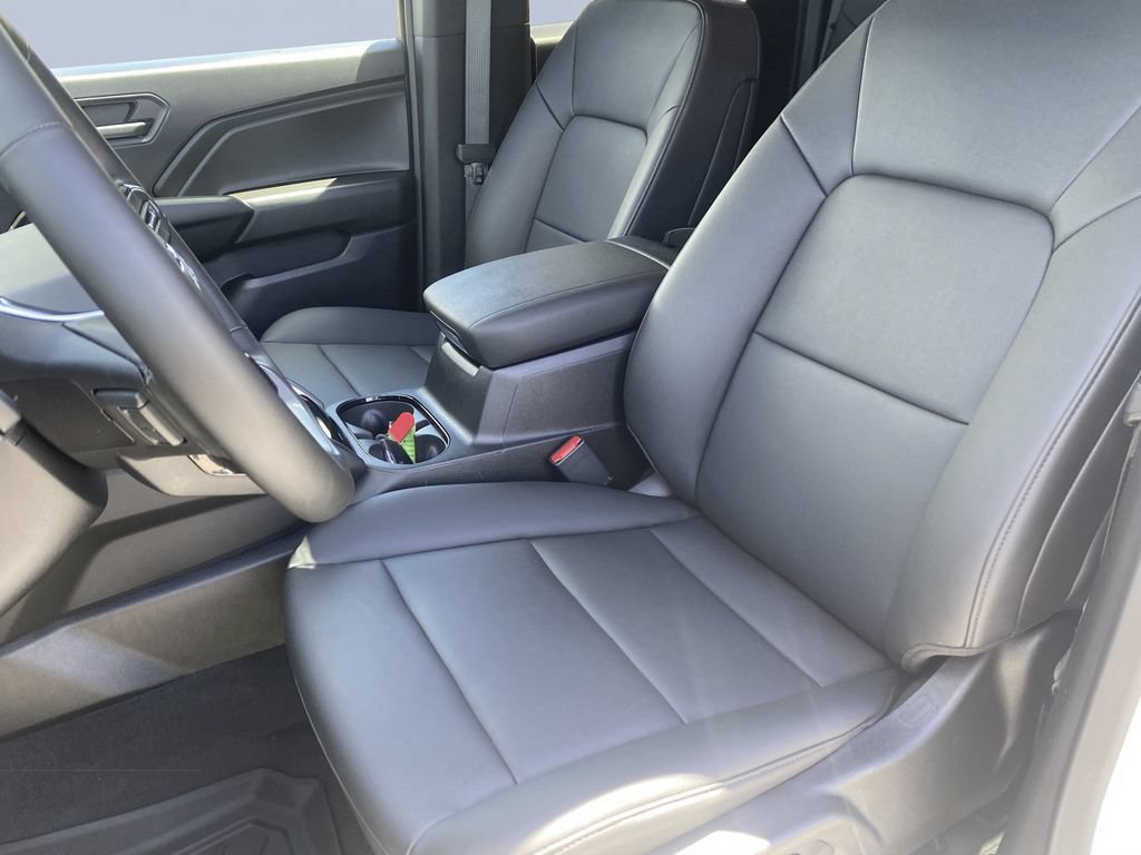 Used 2026 Chevrolet Colorado Trail Boss AWD/4WD image 11
