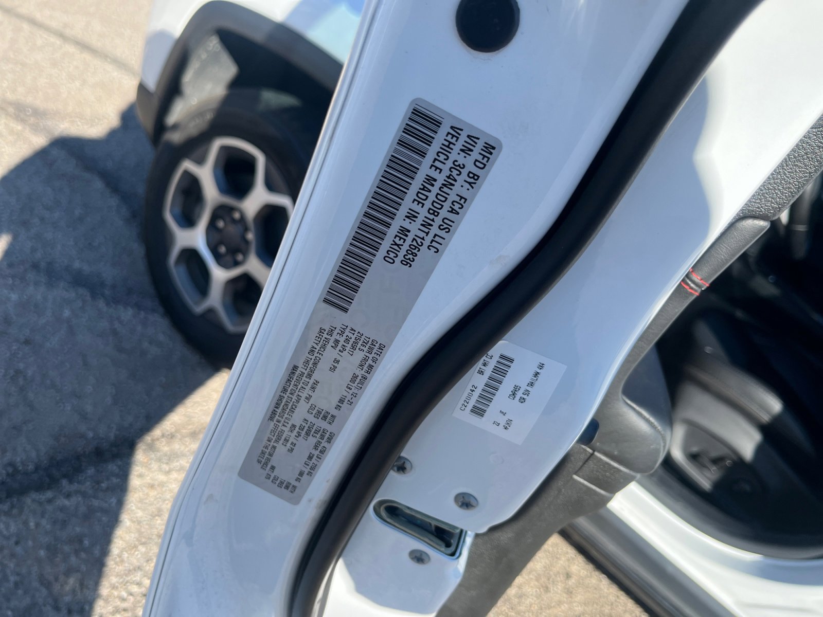 Certified 2022 Jeep Compass Trailhawk w/ Sun and Sound Group image 26