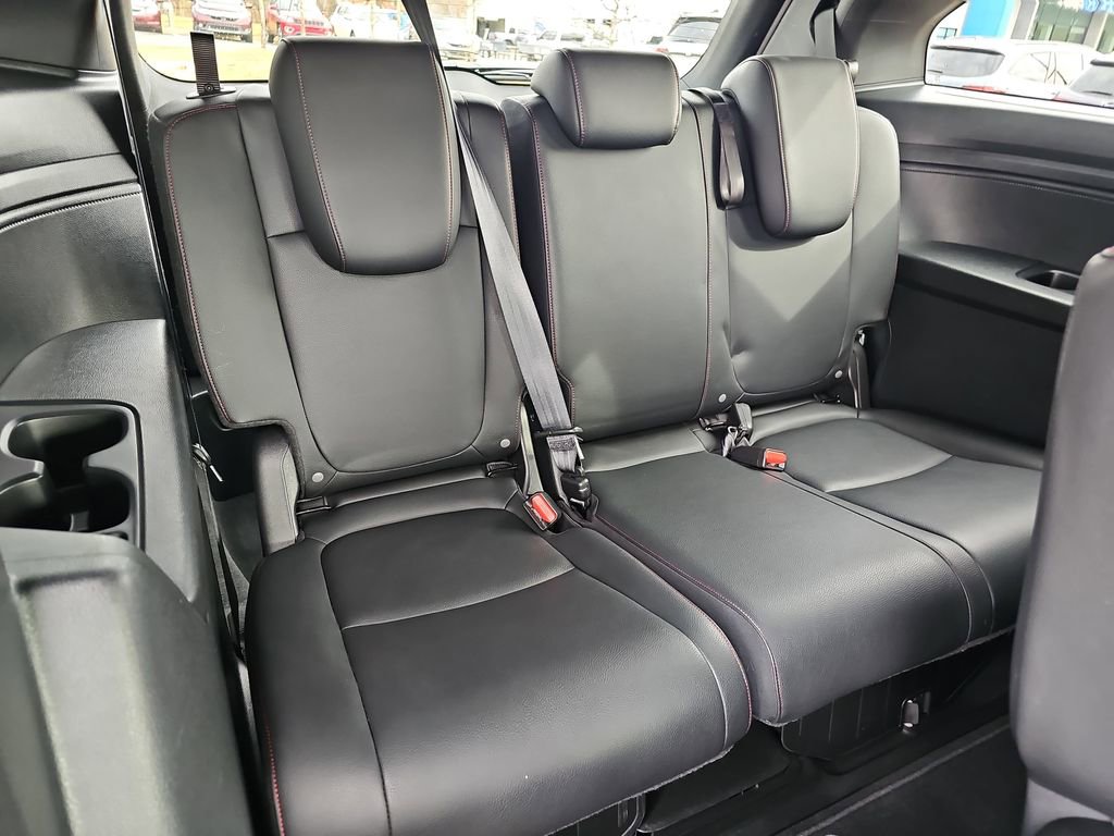 Used 2025 Honda Odyssey Sport-L image 15
