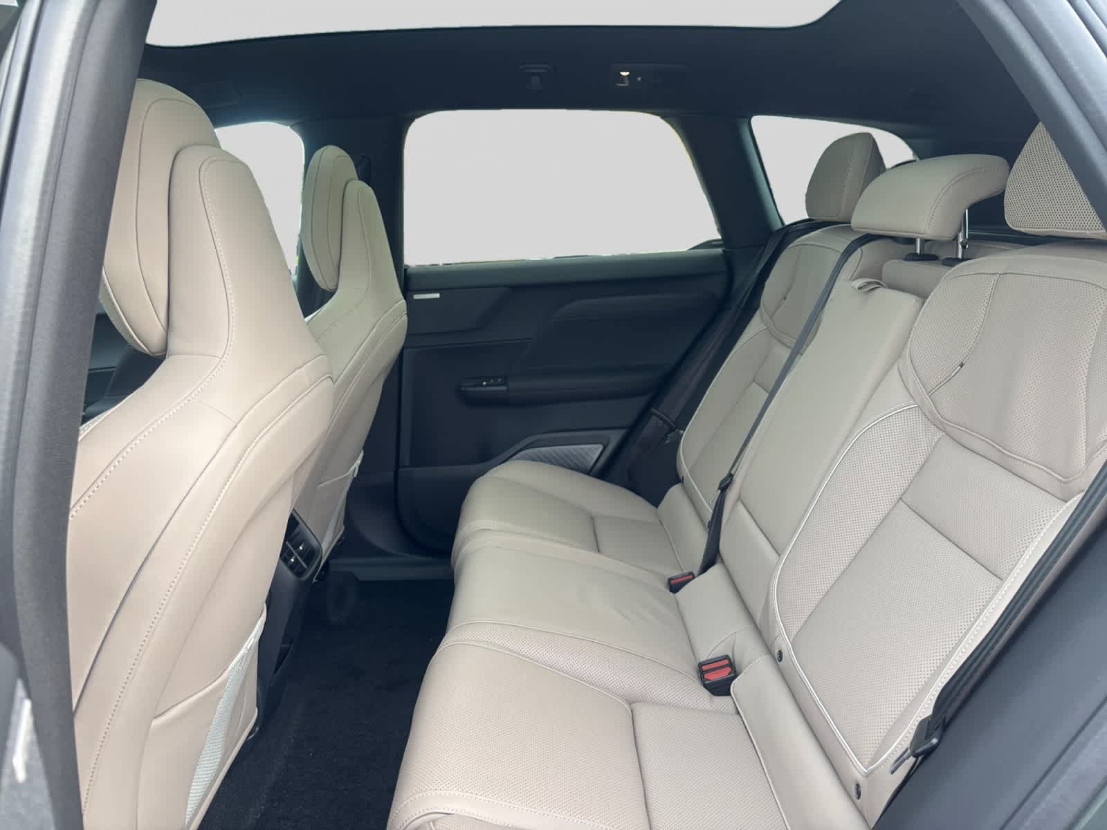 New 2027 Volvo EX60 Ultra AWD/4WD image 16