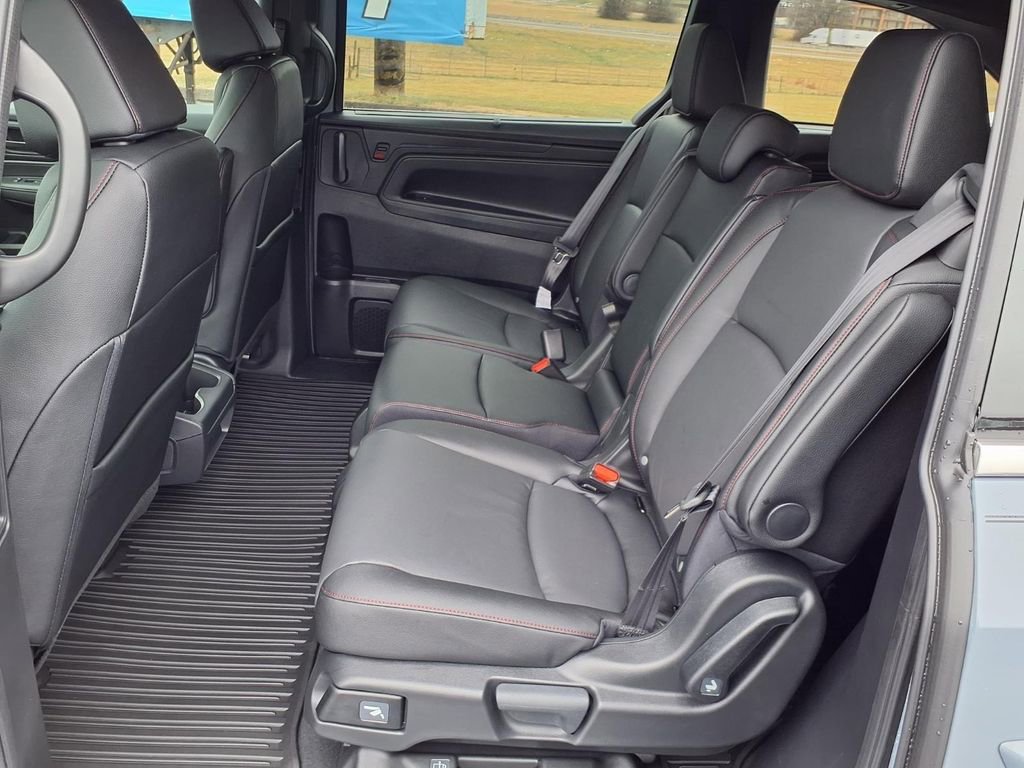New 2026 Honda Odyssey Sport-L image 11