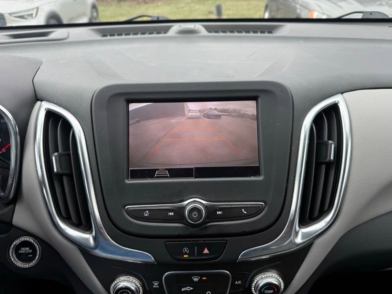 Used 2022 Chevrolet Equinox LS w/ LS Convenience Package image 12