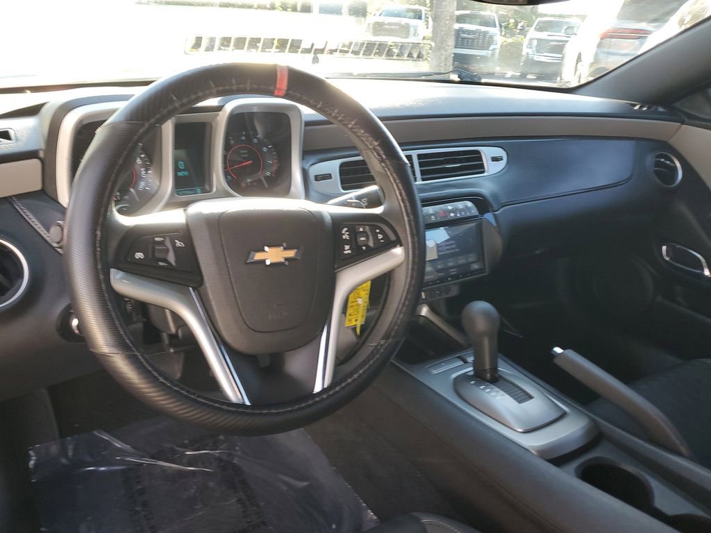 Used 2013 Chevrolet Camaro LS image 15