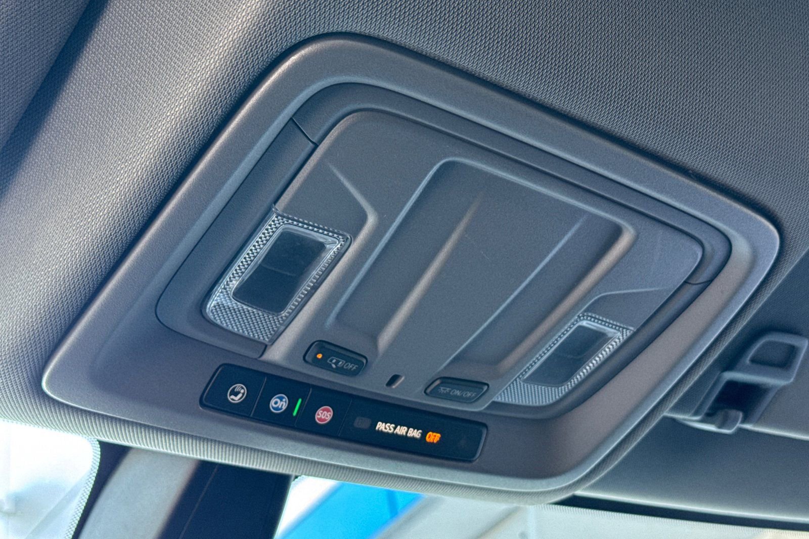 Used 2022 Chevrolet Silverado 1500 LT image 24