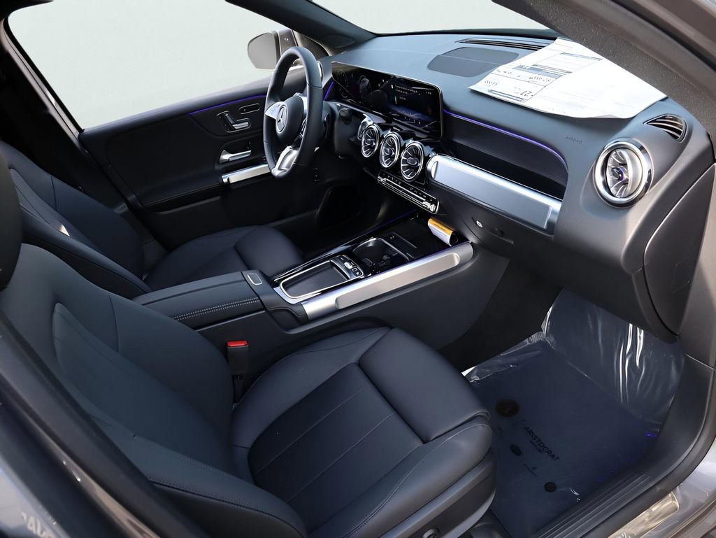New 2026 Mercedes-Benz GLB 250 4MATIC image 15