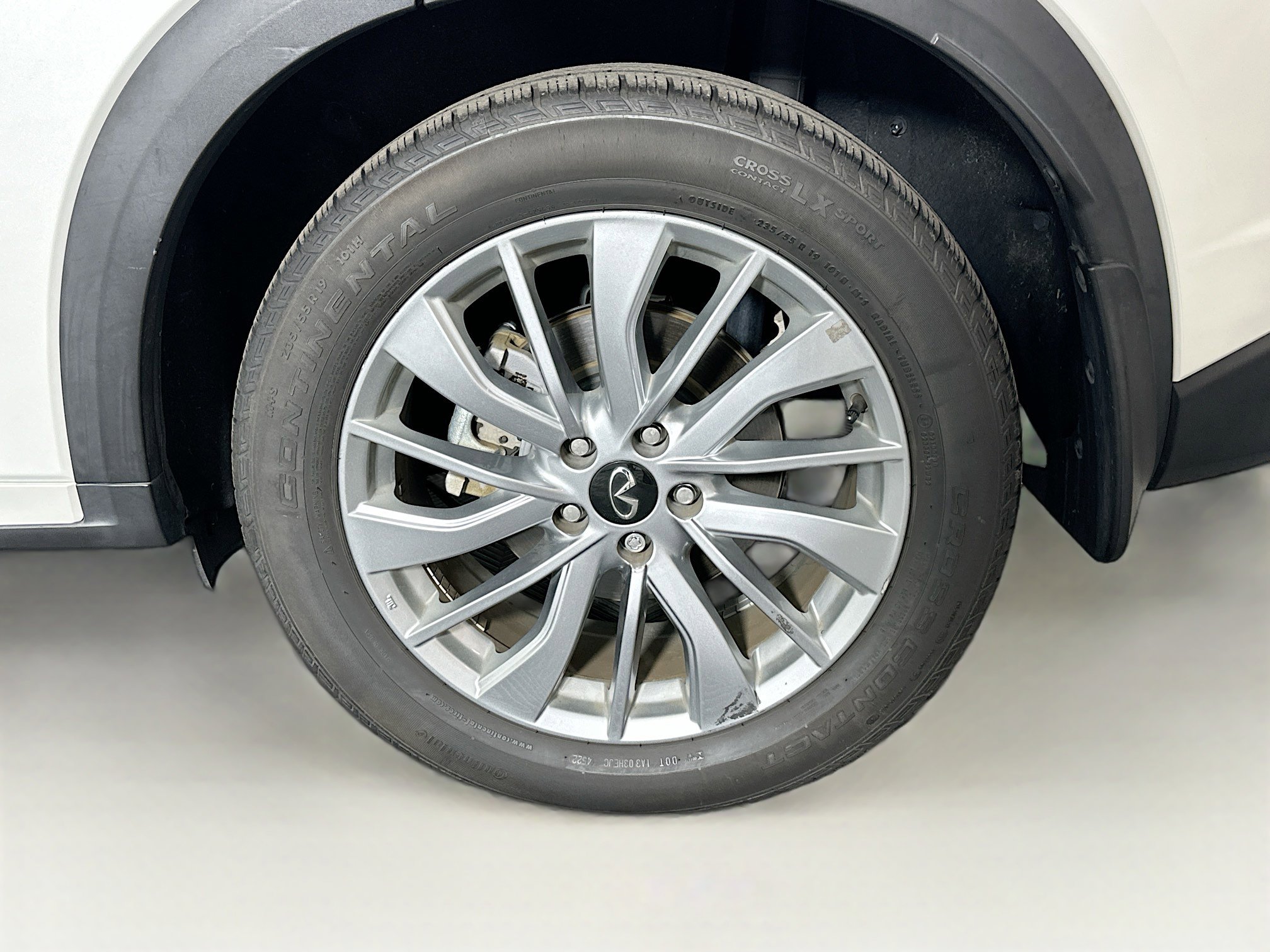 Used 2023 INFINITI QX50 Luxe FWD image 11
