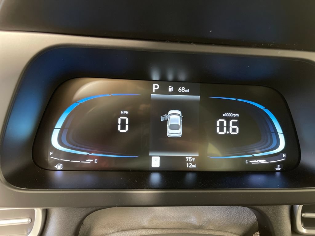 New 2026 Hyundai Elantra Sport FWD image 20