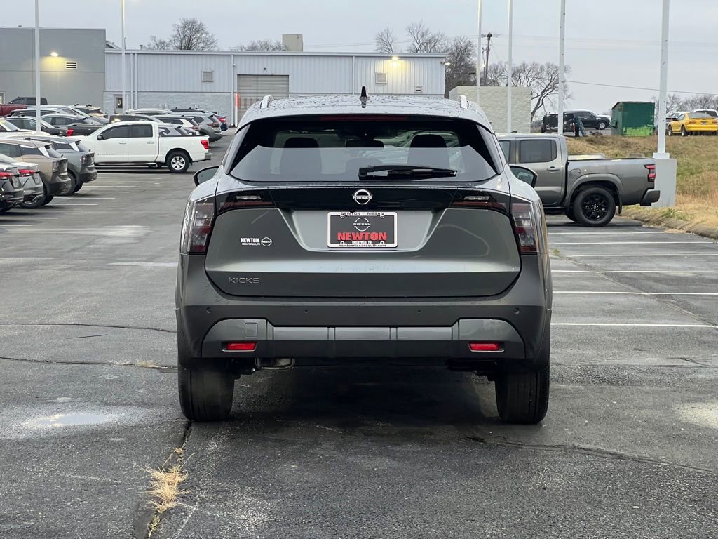 New 2026 Nissan Kicks SV w/ SV Premium Package image 4