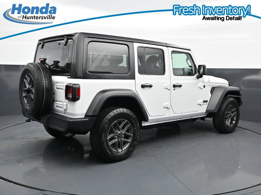 Used 2025 Jeep Wrangler Unlimited Sport AWD/4WD image 10