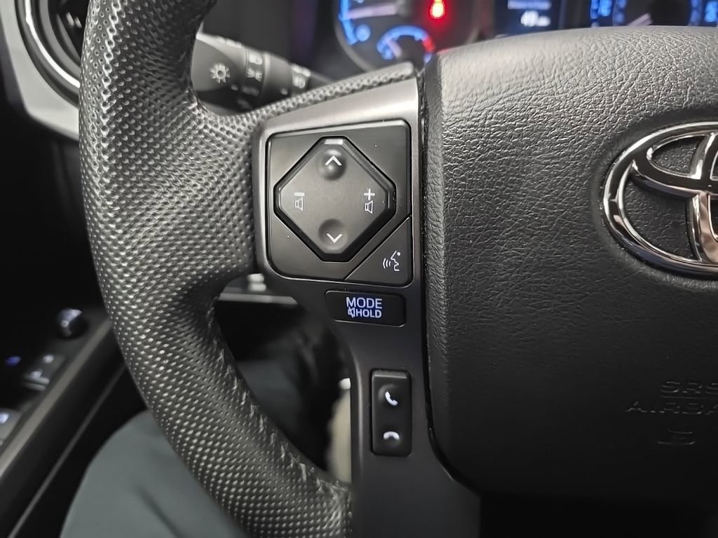 Used 2021 Toyota Tacoma TRD Pro AWD/4WD image 19