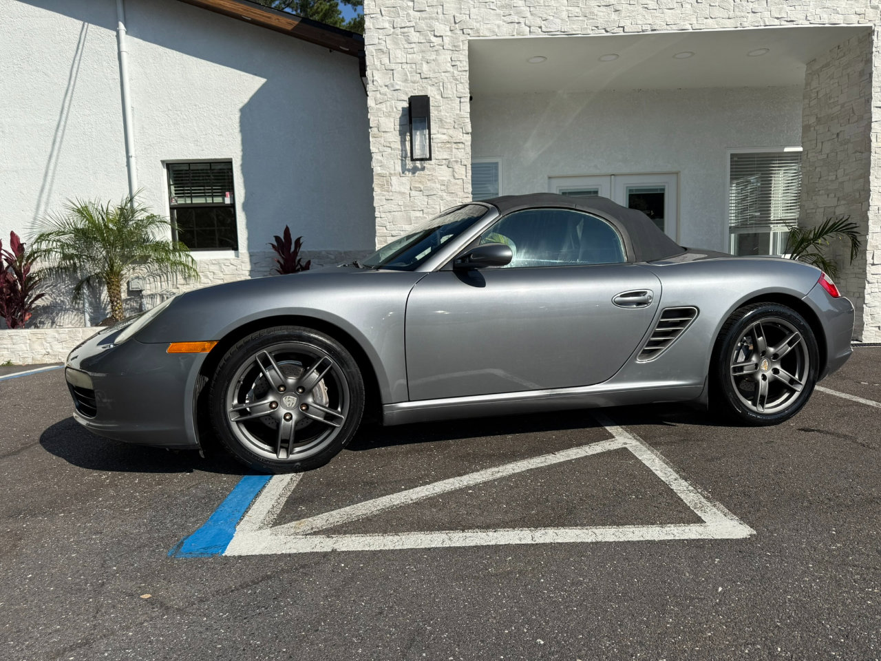 Used 2005 Porsche Boxster image 28