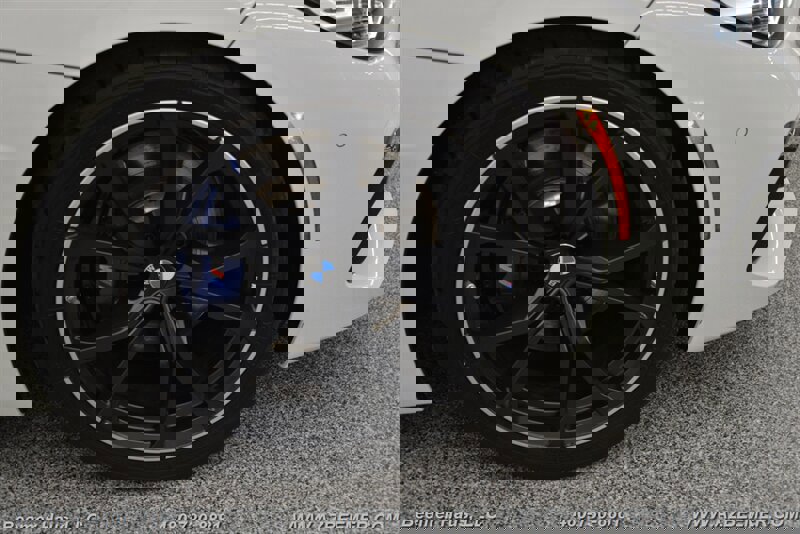 Used 2024 BMW Z4 M40i w/ Premium Package image 38