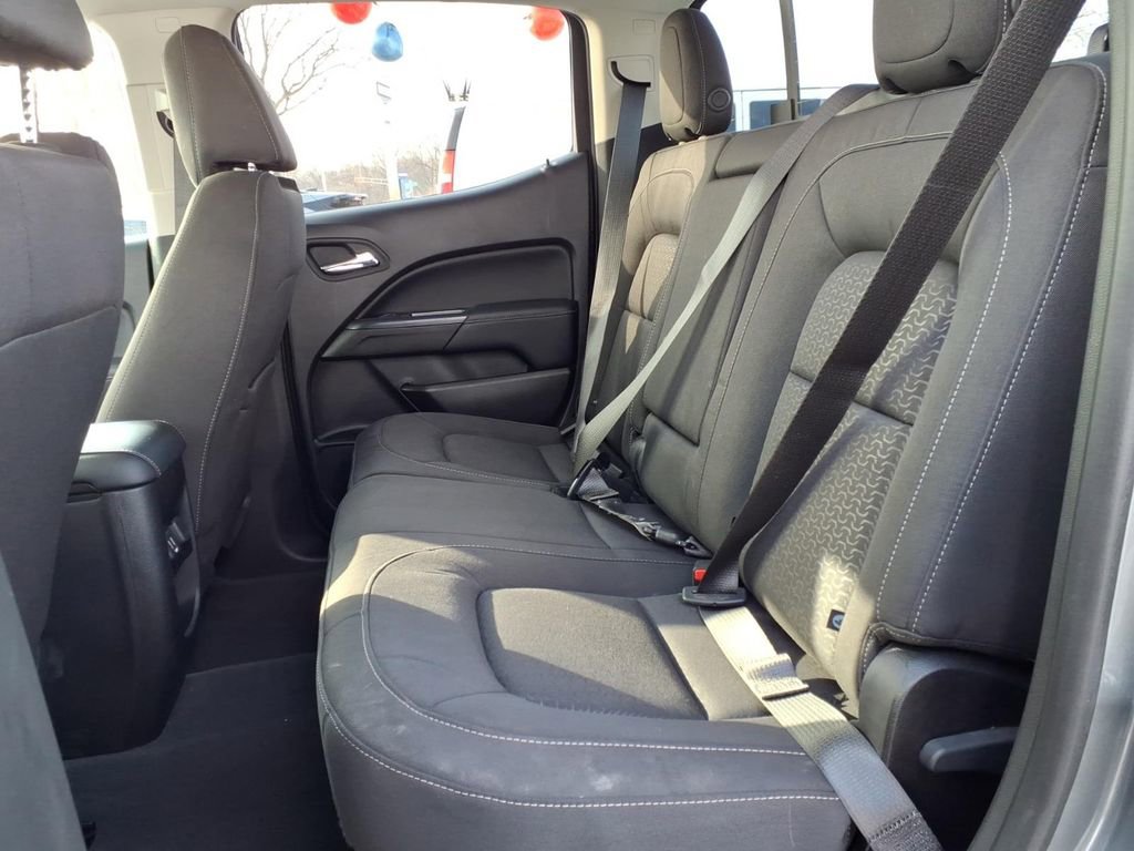 Used 2020 GMC Canyon SLE w/ Elevation Edition image 28