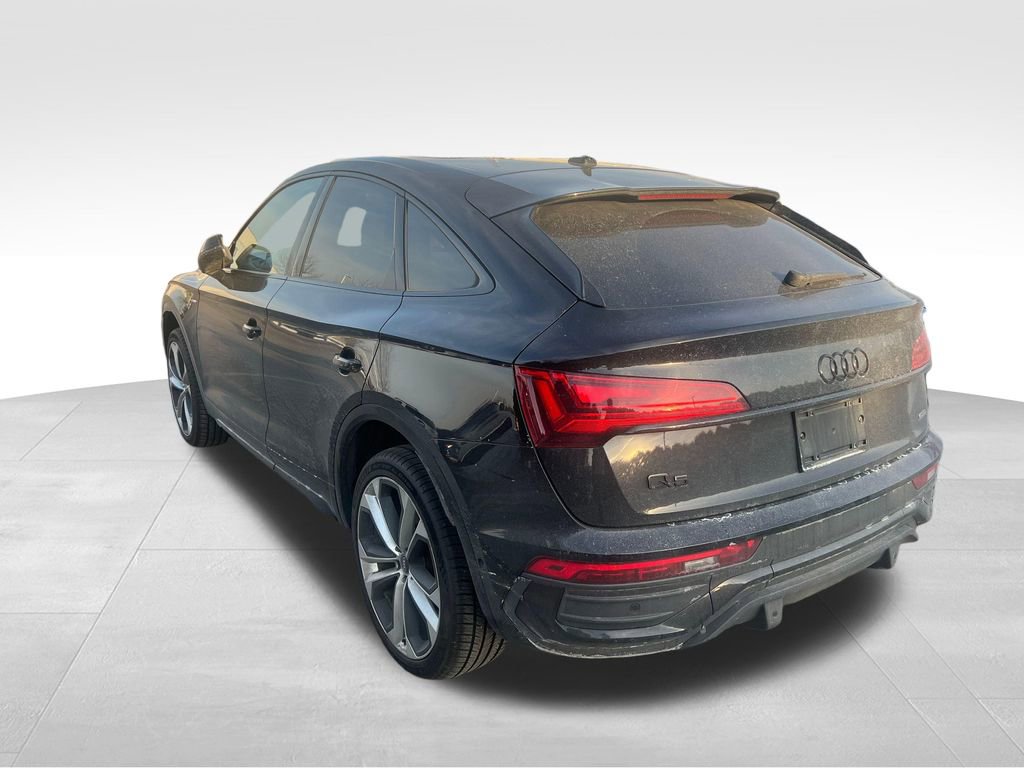 Used 2022 Audi Q5 2.0T Prestige w/ Prestige Package image 2