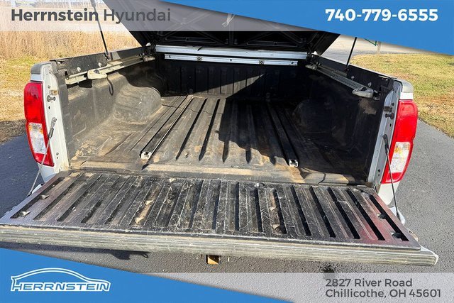 Used 2012 Suzuki Equator Sport image 17