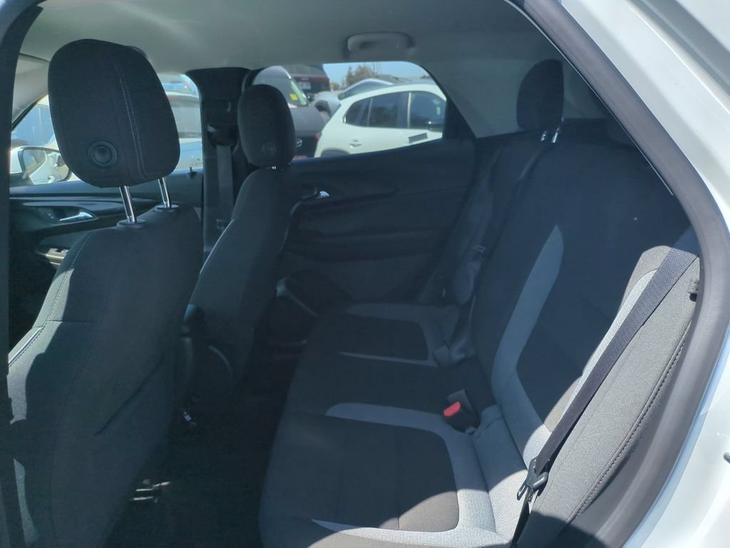Used 2025 Chevrolet TrailBlazer LT AWD/4WD image 26