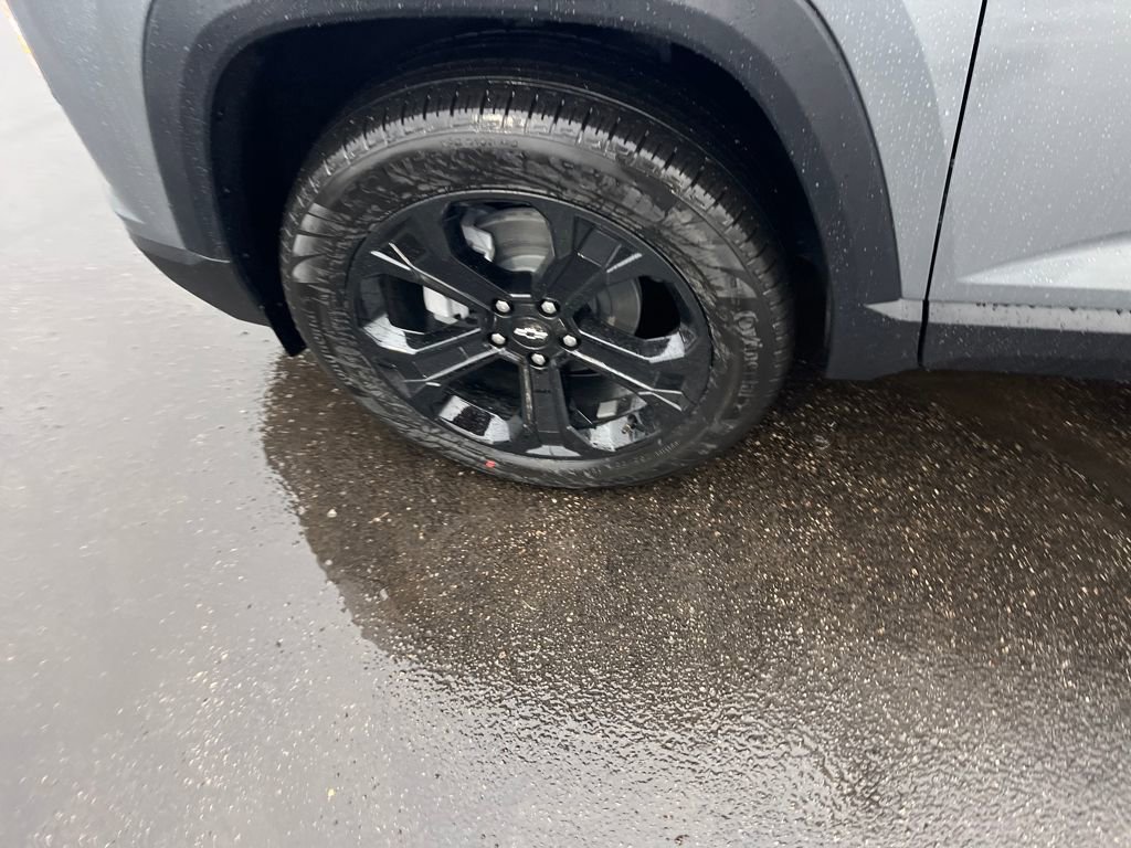 New 2026 Chevrolet Equinox LT image 32