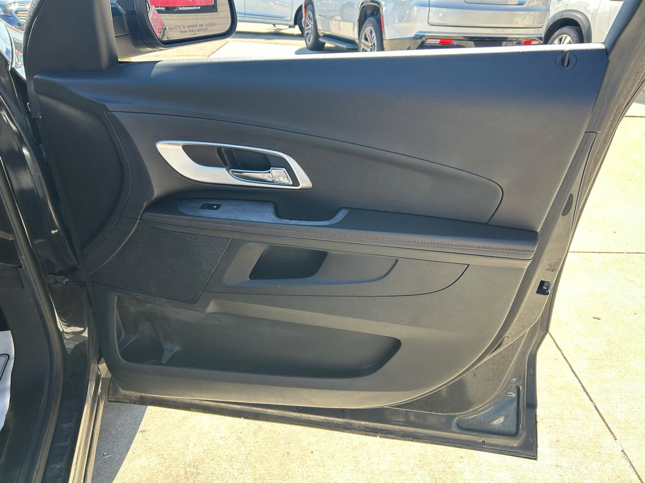 Used 2011 Chevrolet Equinox LT w/ Driver Convenience Package image 16