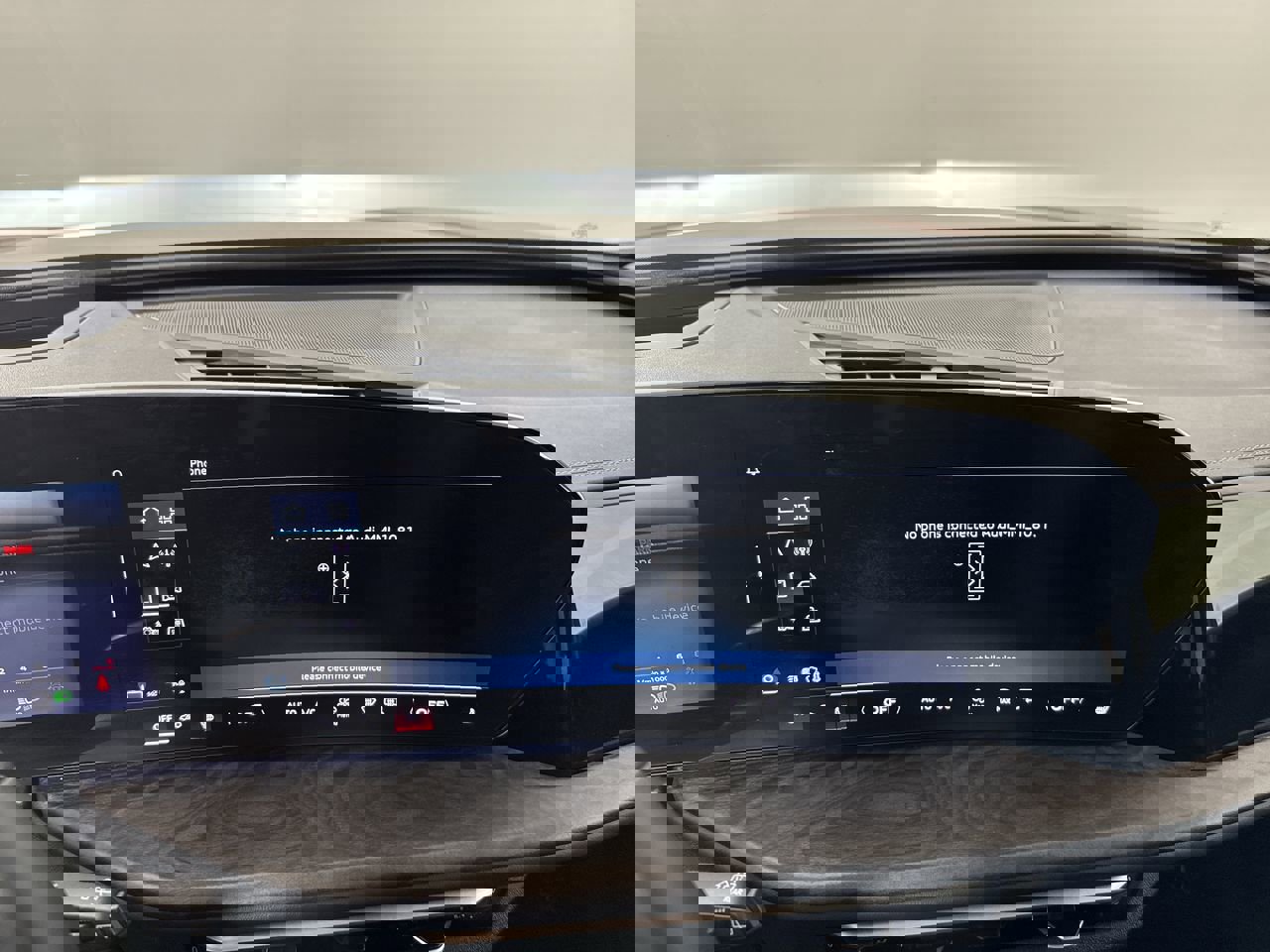 Used 2025 Audi Q5 Premium Plus w/ Premium Plus image 15