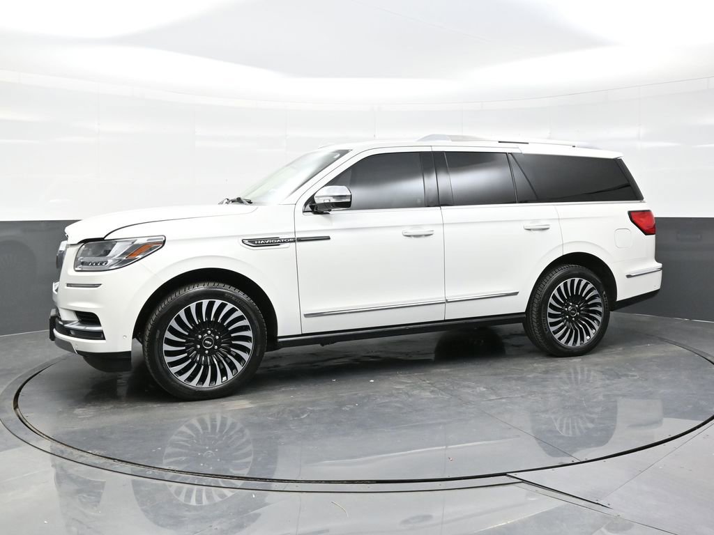 Used 2020 Lincoln Navigator Black Label image 3