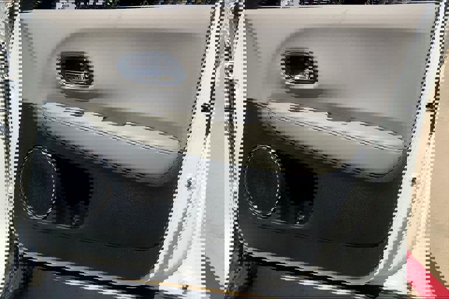 Used 2017 Honda HR-V EX image 22