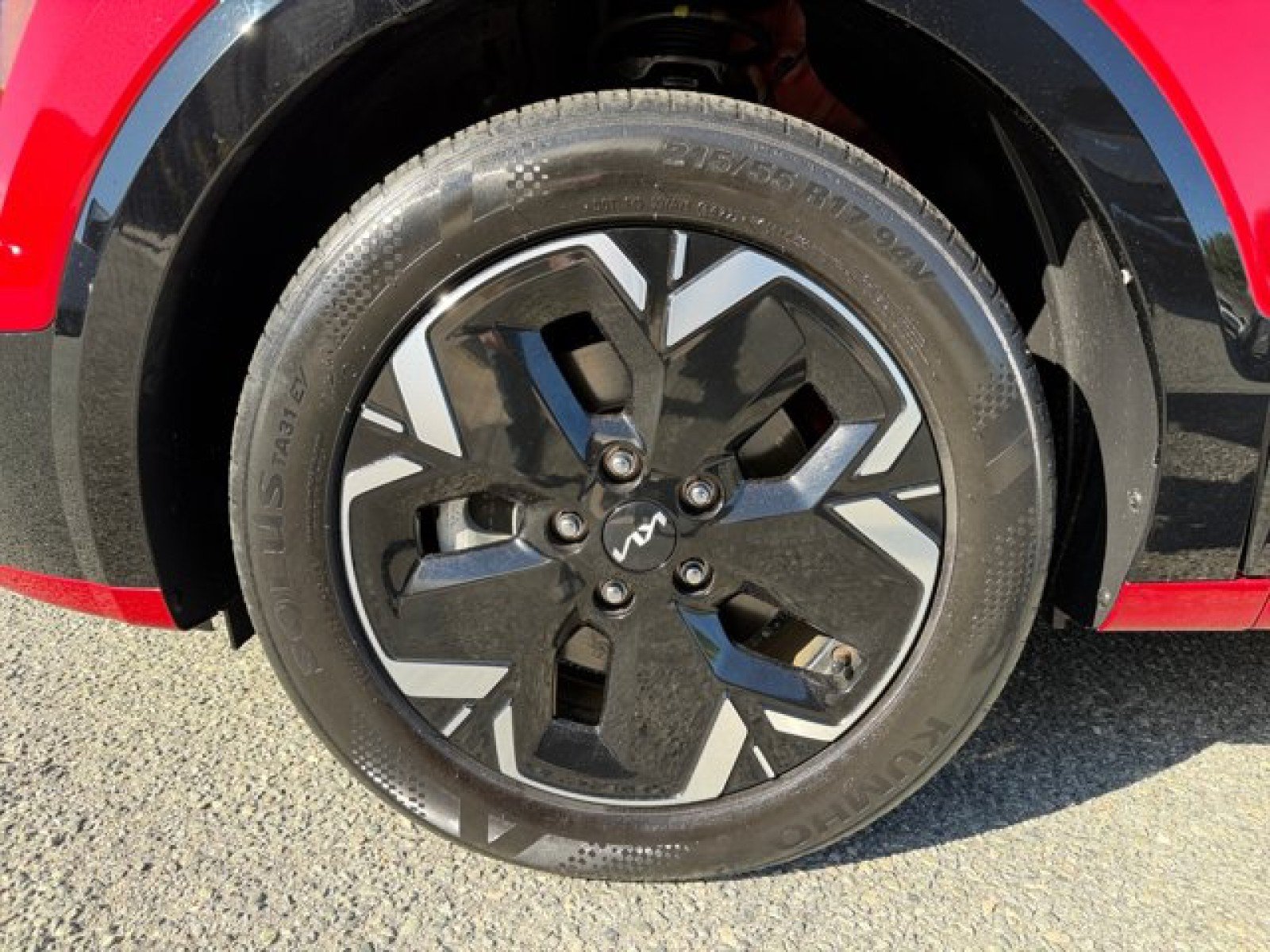 Used 2023 Kia Niro Wind w/ Wind Preserve Package FWD image 9