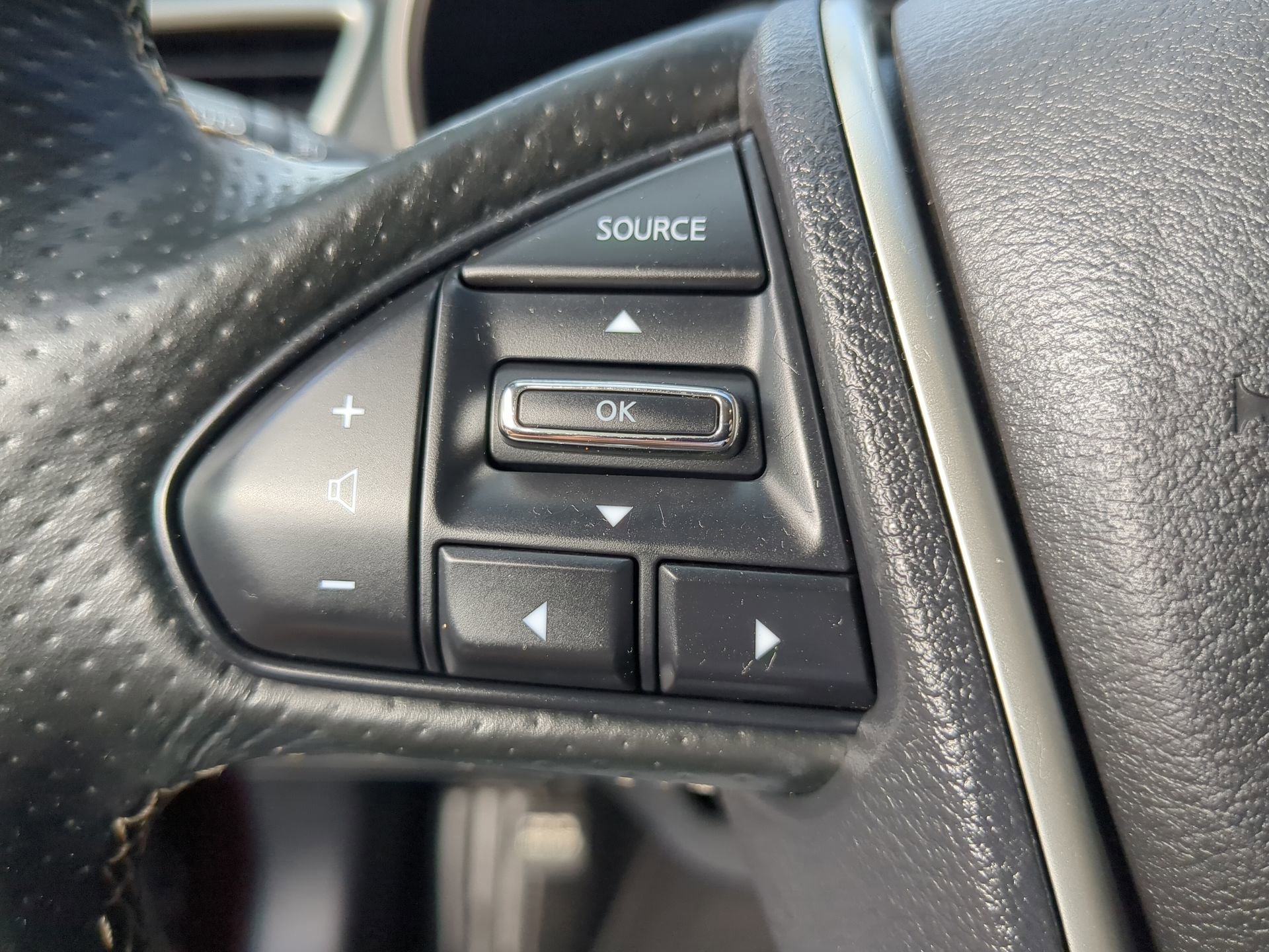 Used 2018 Nissan Maxima 3.5 SL image 57