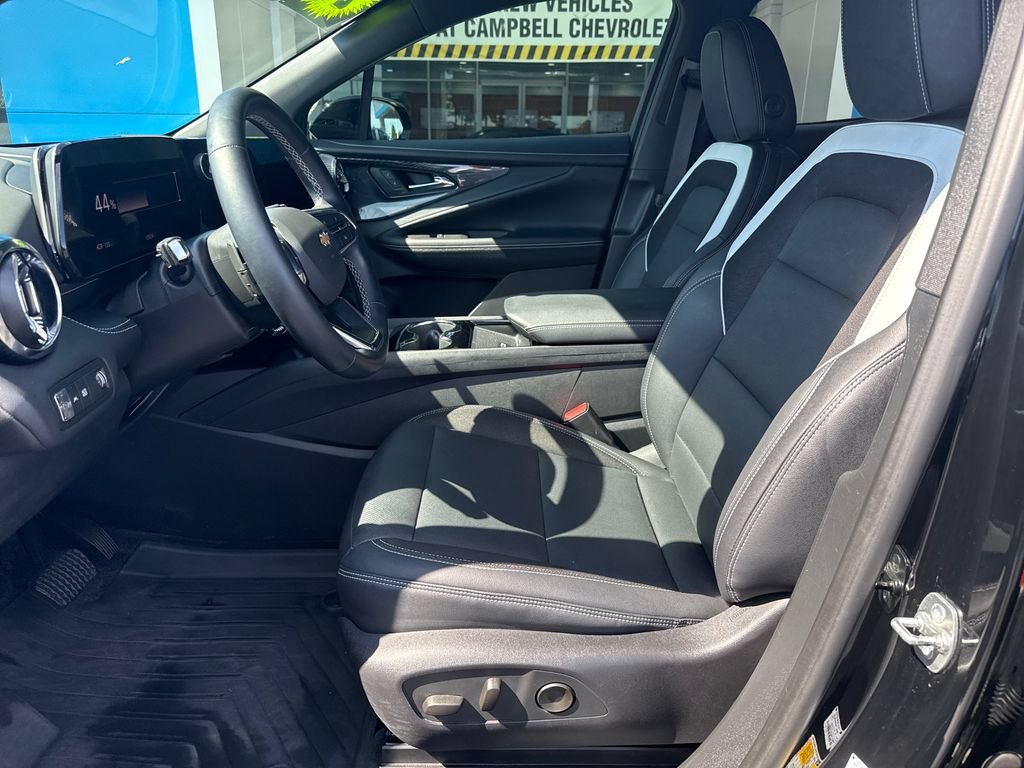 Used 2024 Chevrolet Blazer EV LT AWD/4WD image 22