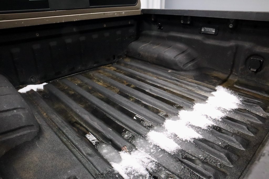 Used 2022 Nissan Frontier PRO-4X w/ Pro-4X Premium Package image 13