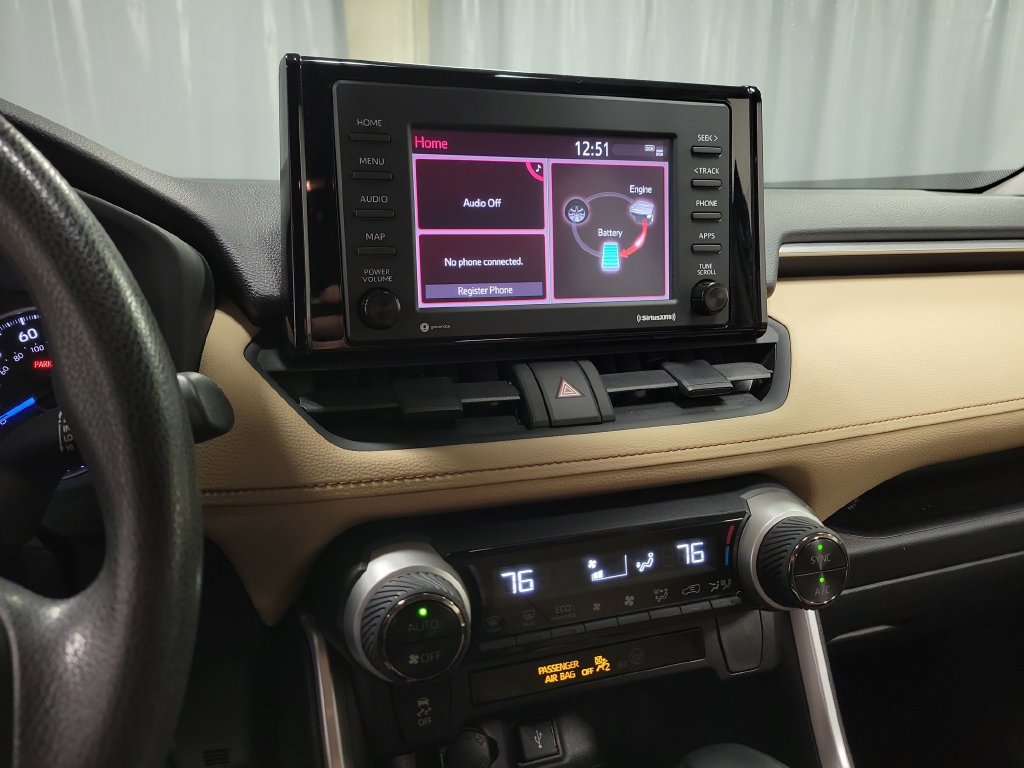 Used 2021 Toyota RAV4 LE w/ Protection Package (TMS) AWD/4WD image 17