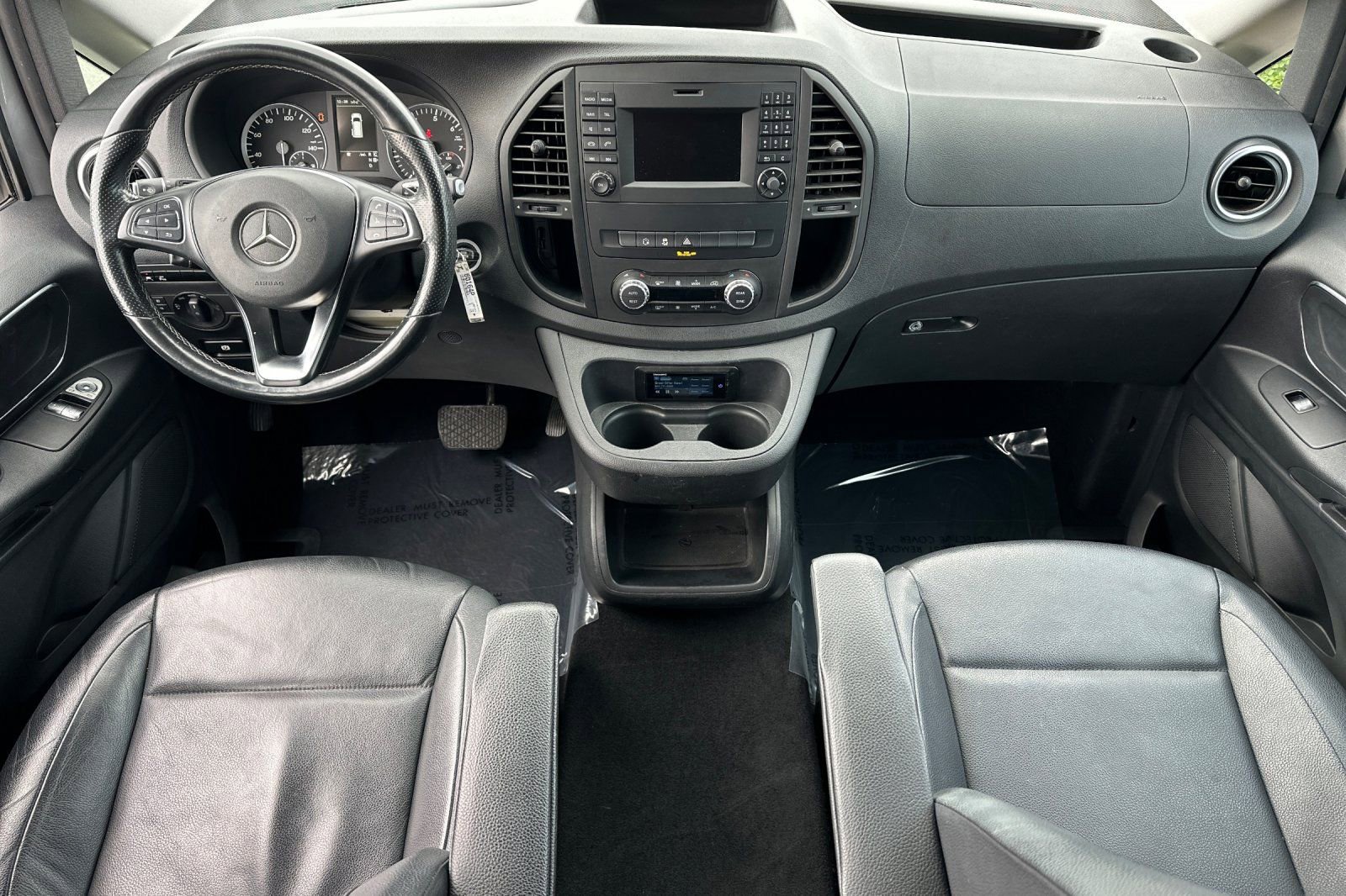 Used 2016 Mercedes-Benz Metris Passenger image 13