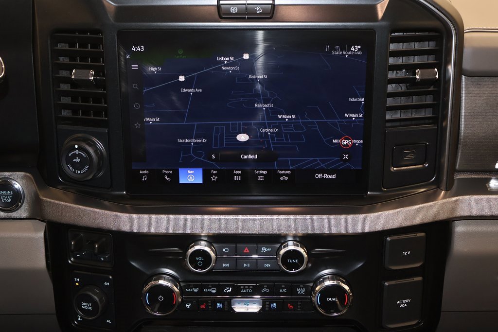 Certified 2026 Ford F350 Platinum w/ Platinum Plus Package image 30