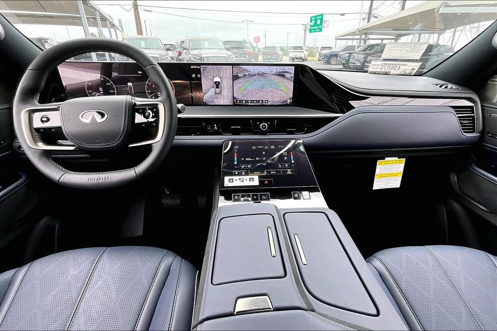 New 2026 INFINITI QX80 4WD image 13