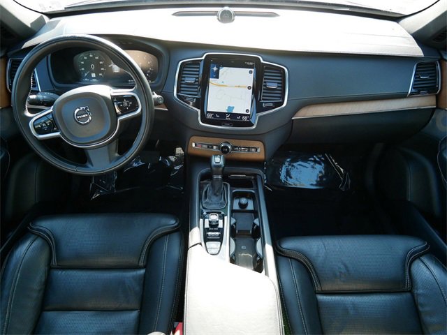 Used 2018 Volvo XC90 T6 Inscription w/ Convenience Package image 12
