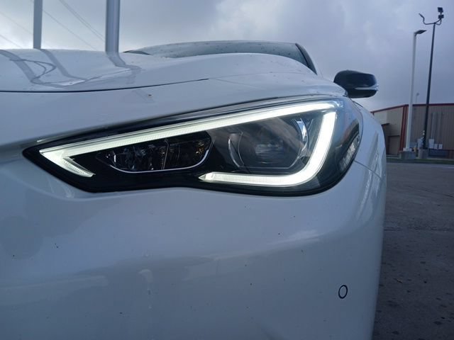 Used 2019 INFINITI Q60 Red Sport 400 w/ Proassist Package RWD image 4