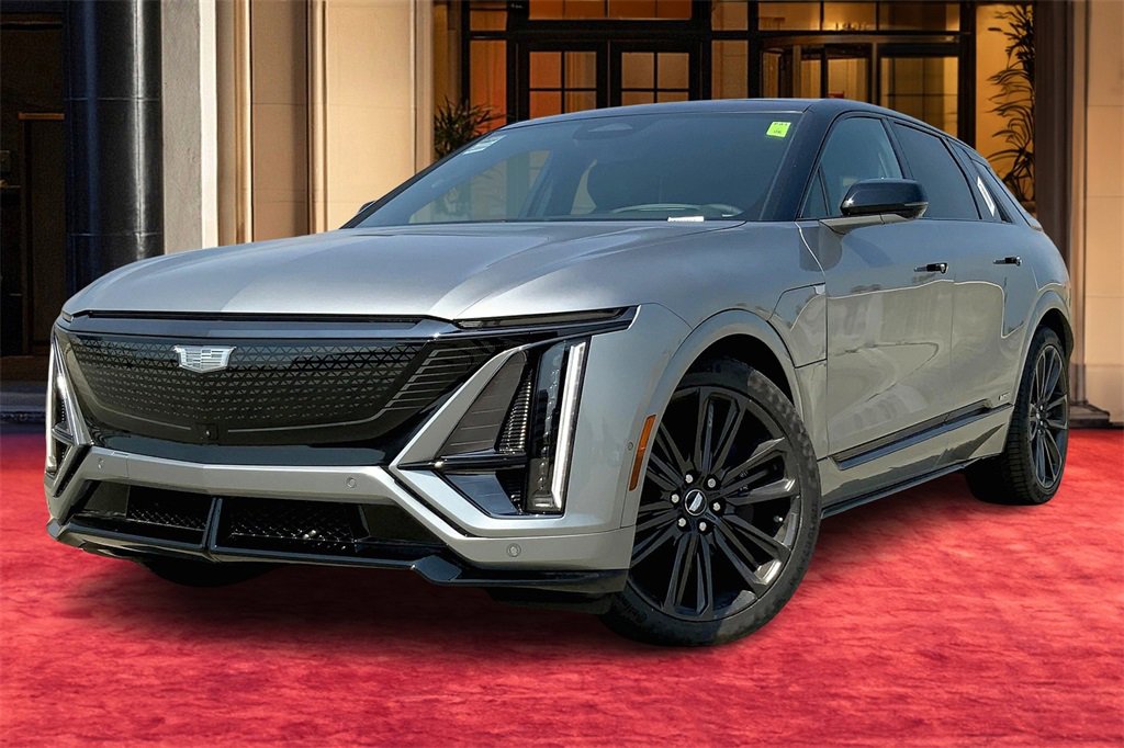 New 2026 Cadillac Lyriq V