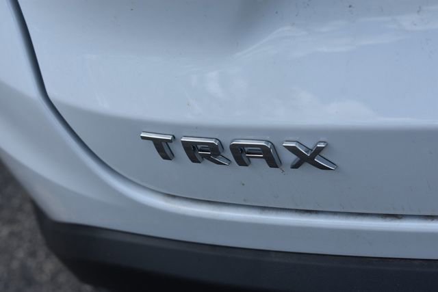 New 2026 Chevrolet Trax LT w/ LT Convenience Package FWD image 16
