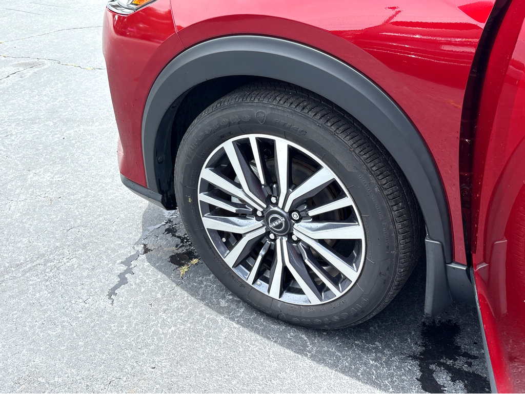 Used 2023 Nissan Kicks SV FWD image 21