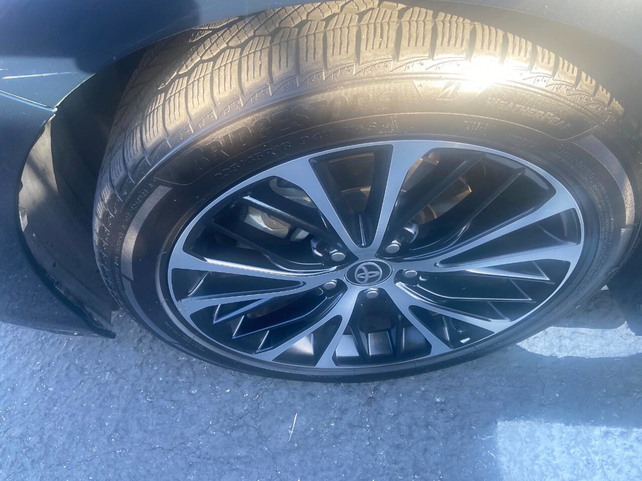 Used 2020 Toyota Camry SE image 18