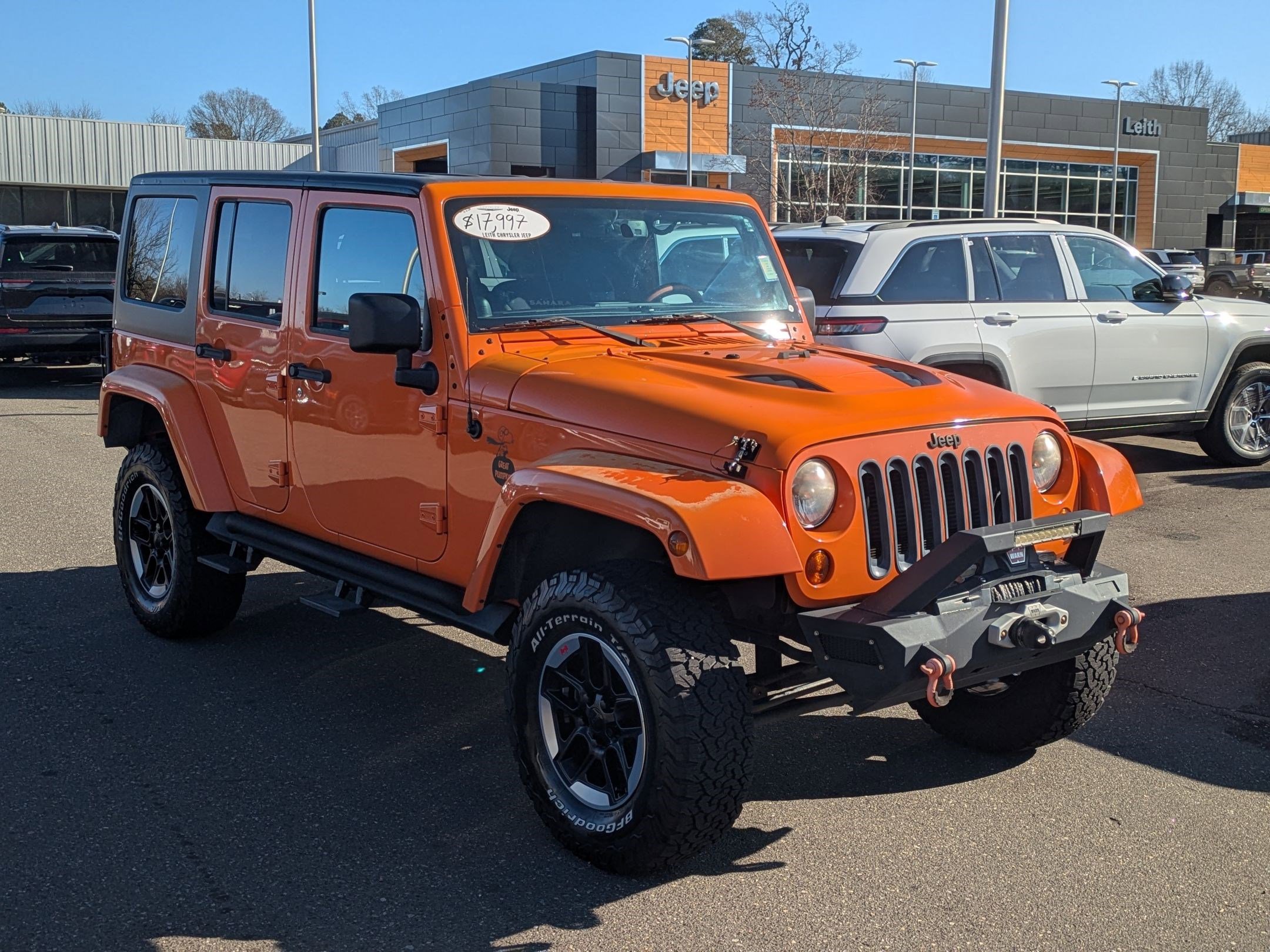 Used 2013 Jeep Wrangler Unlimited Sahara w/ Dual Top Group image 3